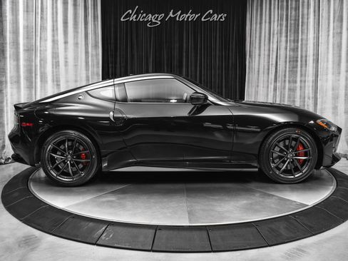 Used 2023 Nissan Z Performance Coupe Blue Leather w/ Floor Mat Package (L93) image 34