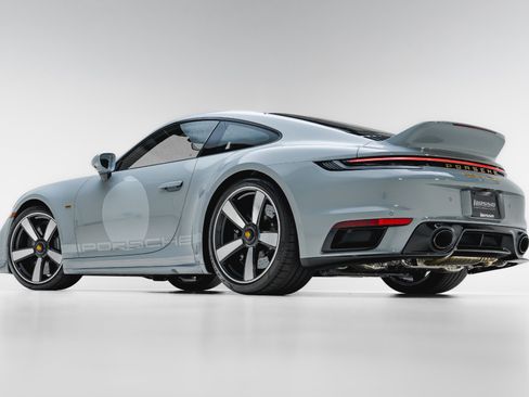Used 2023 Porsche 911 Sport Classic RWD image 33
