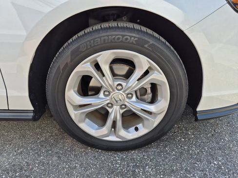 Used 2023 Honda Accord LX image 7