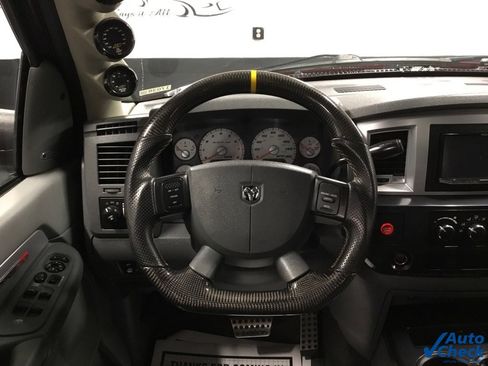 Used 2006 Dodge Ram 1500 Truck 2WD Quad Cab w/ Communication Pkg image 42