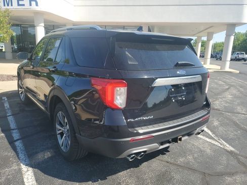Used 2020 Ford Explorer Platinum w/ Premium Technology Package AWD/4WD image 8