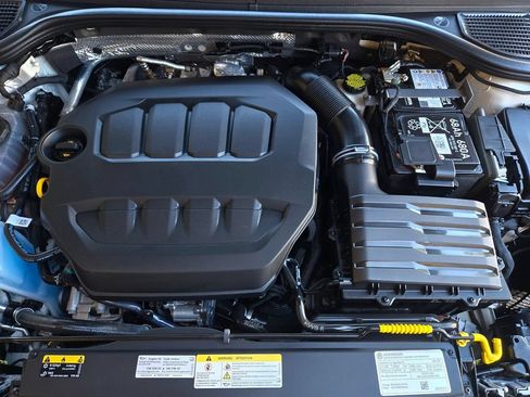Certified 2024 Volkswagen Golf R AWD/4WD image 34
