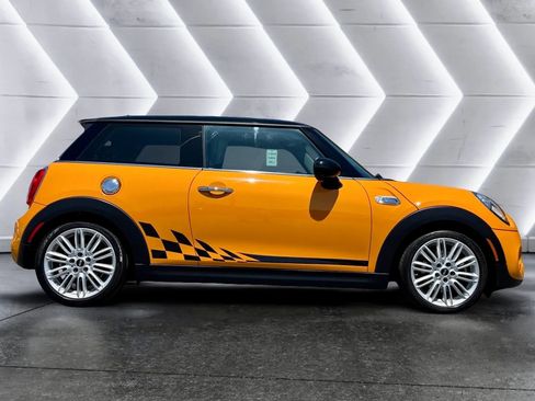 Used 2014 MINI Cooper S FWD image 4