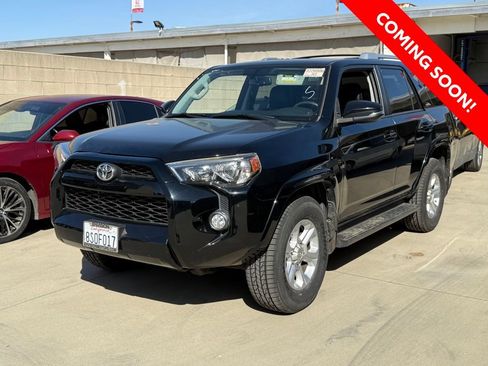 Certified 2018 Toyota 4Runner SR5 Premium image 3