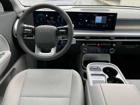 New 2026 Hyundai Ioniq 9 SEL image 20