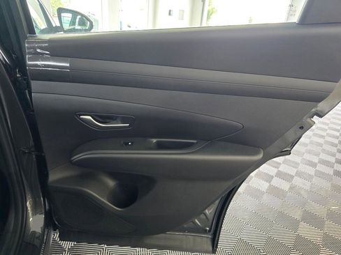 New 2026 Hyundai Tucson Blue SE image 39