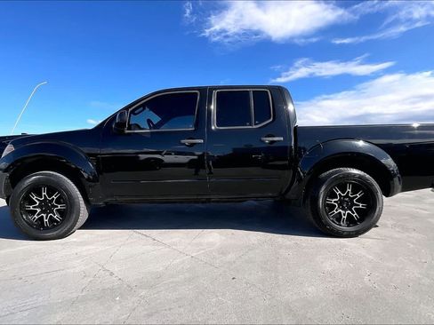 Used 2016 Nissan Frontier S RWD image 3