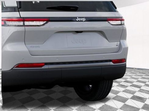 New 2026 Jeep Grand Cherokee Limited AWD/4WD image 22