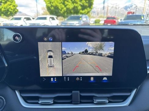 New 2026 Chevrolet Equinox LT w/ Convenience Package II AWD/4WD image 26