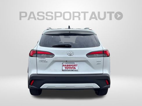Used 2026 Toyota Corolla Cross XLE w/ Convenience Package AWD/4WD image 7