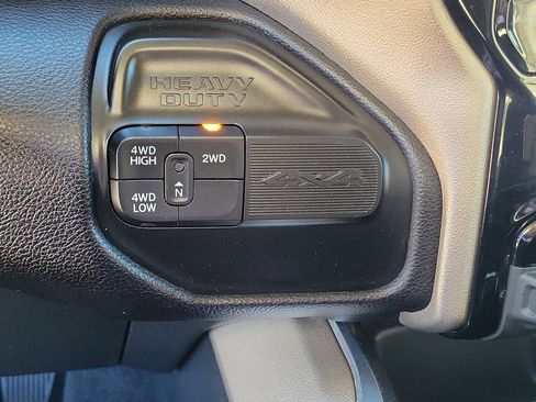 Used 2024 RAM 2500 Laramie image 28