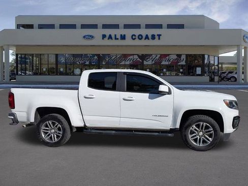 Used 2022 Chevrolet Colorado W/T w/ Custom Special Edition RWD image 2
