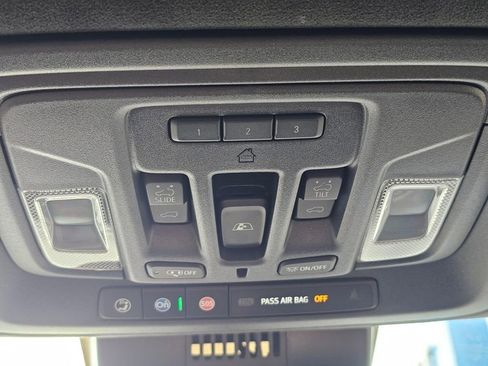 Used 2025 GMC Sierra 1500 AT4X AWD/4WD image 35