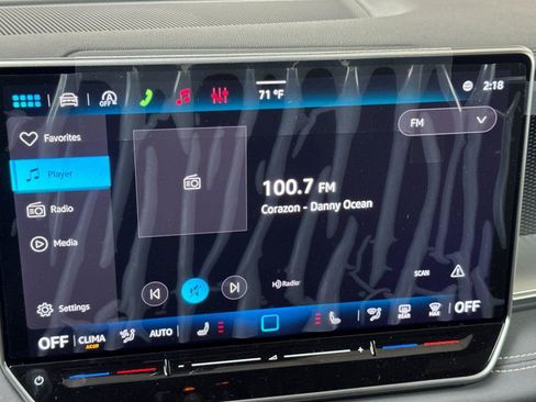 New 2026 Volkswagen Tiguan SE R-Line AWD/4WD image 17
