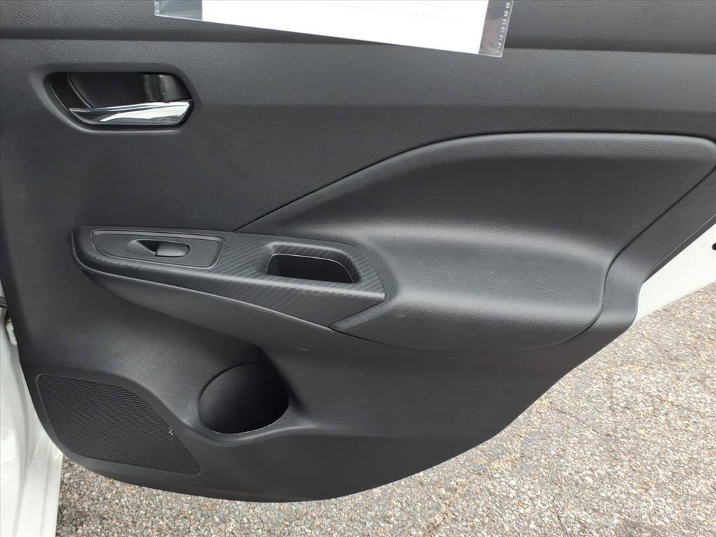 Used 2024 Nissan Versa SV FWD image 17