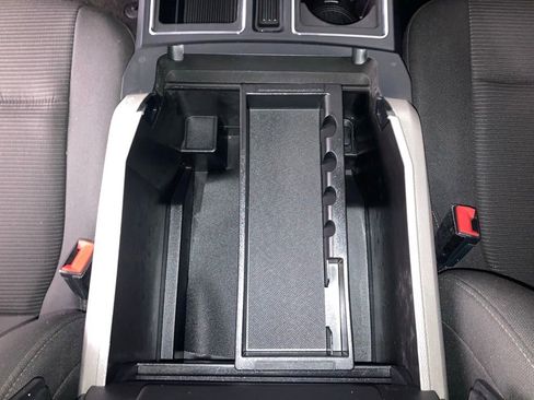 Used 2018 Ford F150 XL w/ Equipment Group 101A Mid image 10