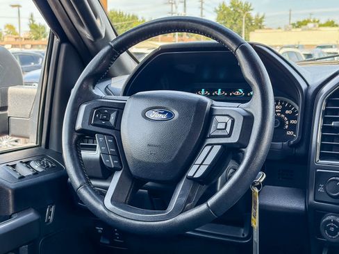 Used 2020 Ford F150 XLT w/ Equipment Group 302A Luxury AWD/4WD image 14
