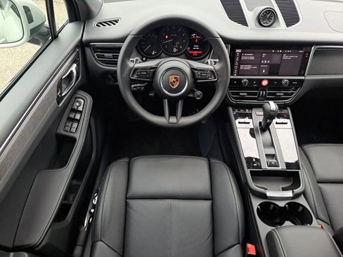 New 2026 Porsche Macan GTS image 16
