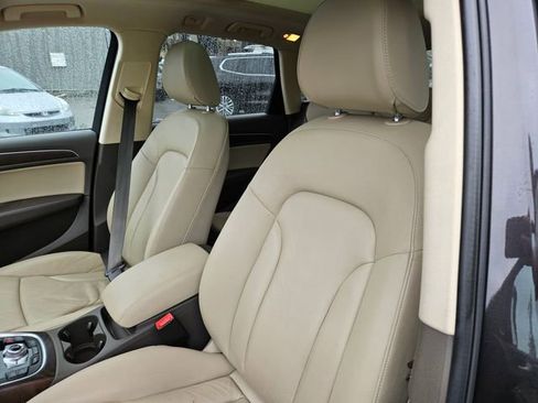 Used 2016 Audi Q5 2.0T Premium Plus w/ Technology Package image 6