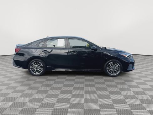 Used 2024 Kia Forte GT-Line FWD image 9
