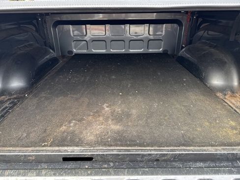 Used 2010 Dodge Ram 1500 Truck SLT w/ Lone Star Regional Pkg image 9