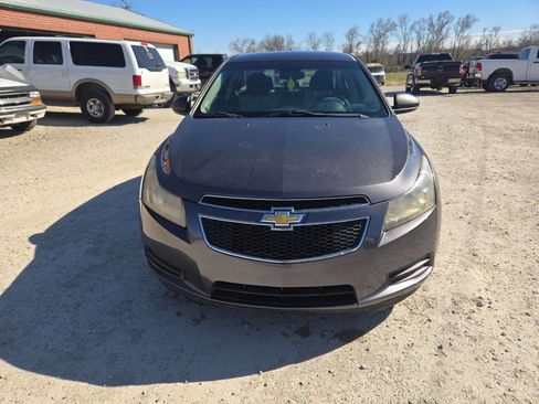 Used 2011 Chevrolet Cruze LS w/ Connectivity Package image 11