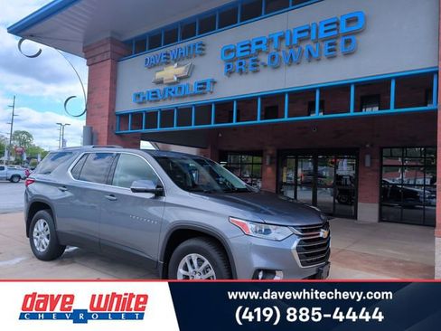 Used 2018 Chevrolet Traverse LT FWD image 1