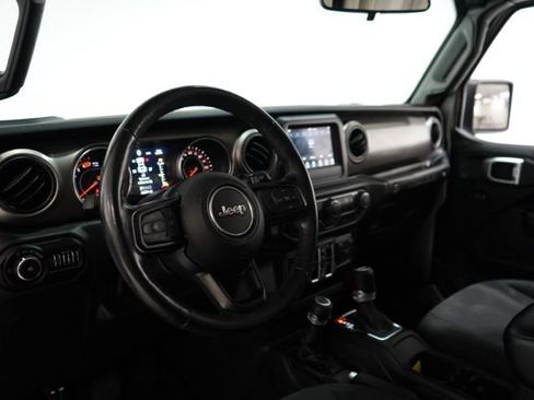 Used 2020 Jeep Wrangler Unlimited Sport S image 16