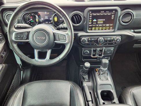 Used 2023 Jeep Wrangler Unlimited Sahara w/ Cold Weather Group image 3