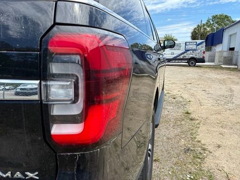 Used 2024 Ford Expedition Max Limited AWD/4WD image 13