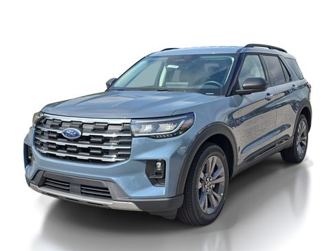 New 2026 Ford Explorer Active w/ Active Comfort Package AWD/4WD image 2