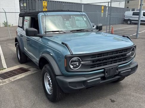 Used 2022 Ford Bronco 4-Door AWD/4WD image 4