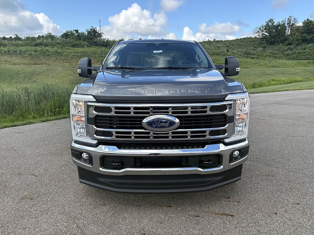 New 2026 Ford F250 XLT AWD/4WD image 8