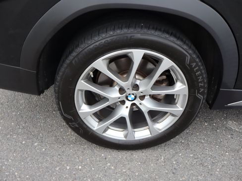 Used 2022 BMW X6 xDrive40i w/ Premium Package AWD/4WD image 39