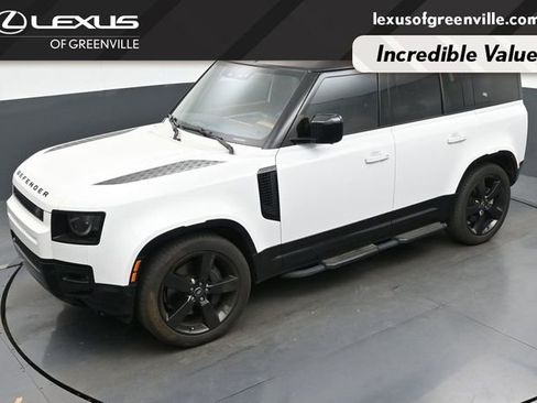 Used 2024 Land Rover Defender 110 X-Dynamic SE AWD/4WD image 29