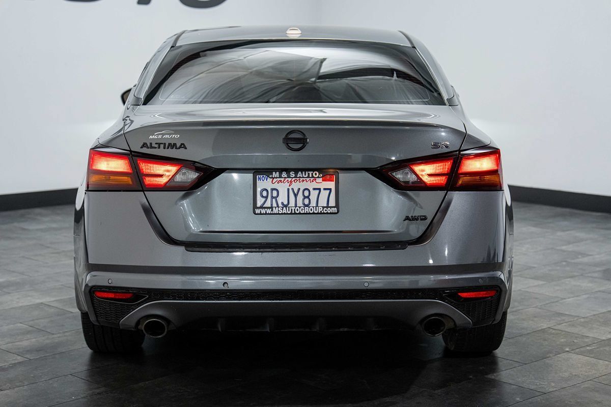 Used 2021 Nissan Altima 2.5 SR AWD/4WD image 5
