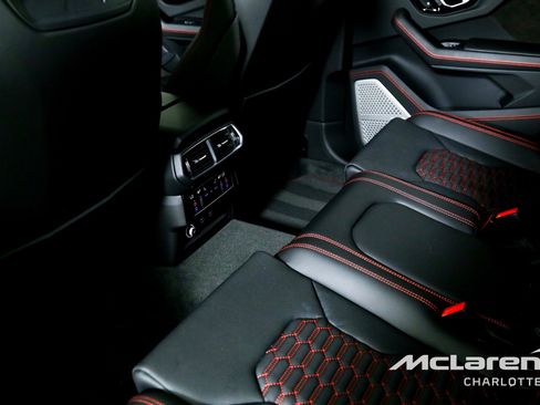 Used 2024 Lamborghini Urus S image 18