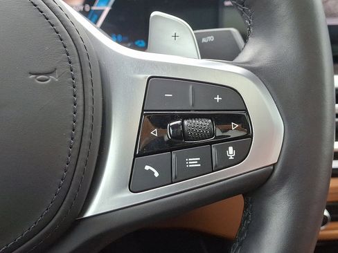 Used 2023 BMW 330e xDrive w/ M Sport Package image 21