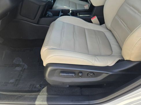 Certified 2019 Honda CR-V Touring image 21