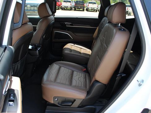 Used 2022 Kia Telluride SX w/ SX Prestige Package AWD/4WD image 44