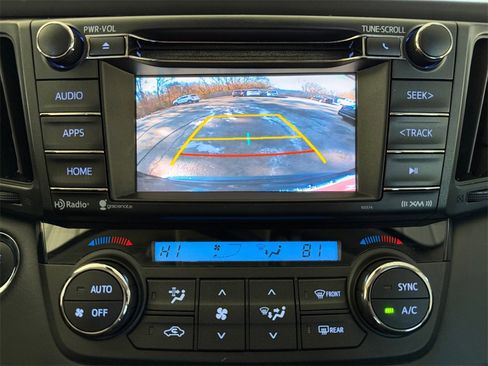 Used 2018 Toyota RAV4 XLE image 12