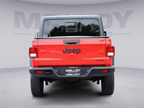 Used 2020 Jeep Gladiator Sport w/ Quick Order Package 24S image 4