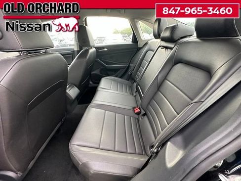 Used 2024 Volkswagen Jetta SE FWD image 13