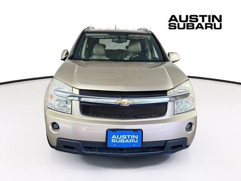 Used 2008 Chevrolet Equinox LT w/ LT Preferred Equipment Group FWD image 2