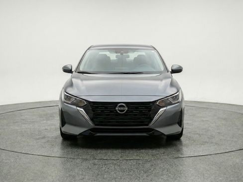 Used 2025 Nissan Sentra SV FWD image 2
