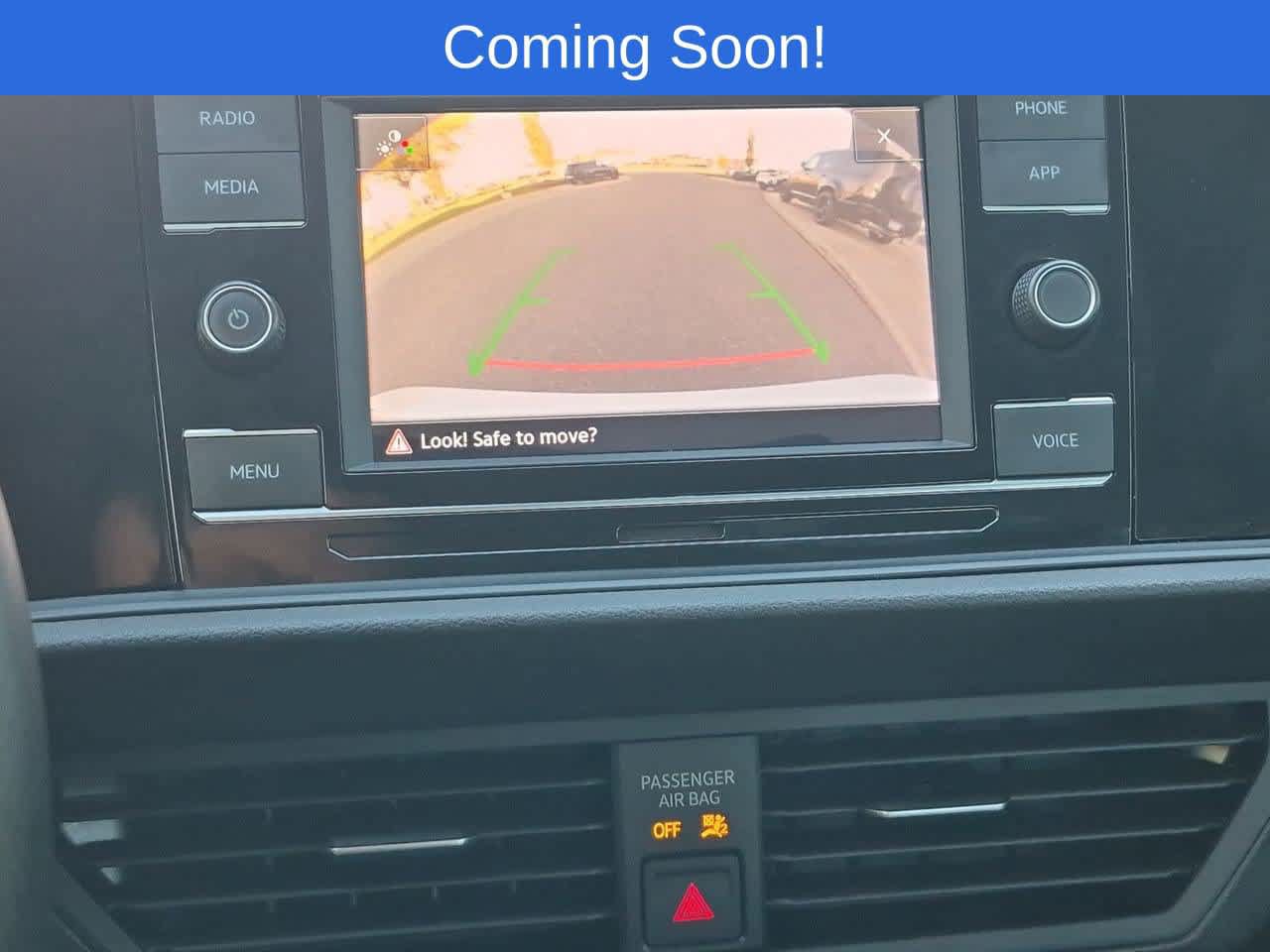 Used 2023 Volkswagen Jetta SE FWD image 28