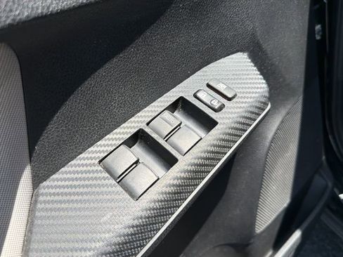 Used 2015 Toyota RAV4 LE AWD/4WD image 15