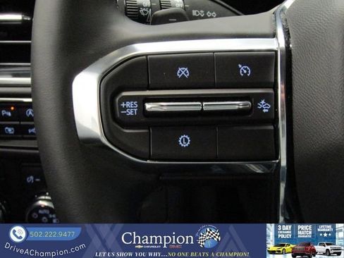 Used 2025 GMC Yukon Elevation w/ LPO, Yukon Black Package image 32