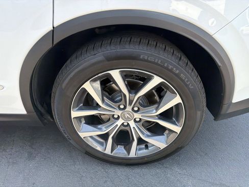 Used 2023 Acura MDX SH-AWD w/ Technology Package image 6