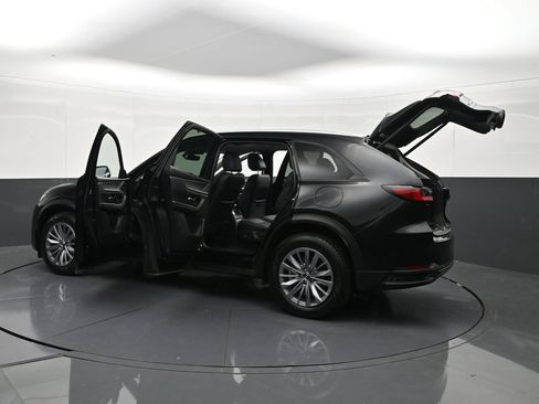 Used 2024 MAZDA CX-90 Plug-In Hybrid w/ Preferred AWD/4WD image 45